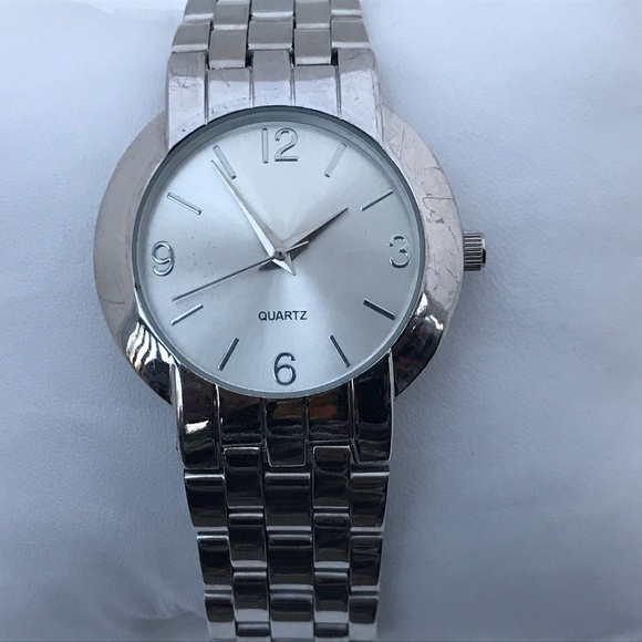 Men Watch Silver Tone Analog Quartz Wrist Watch - Picture 8 of 8